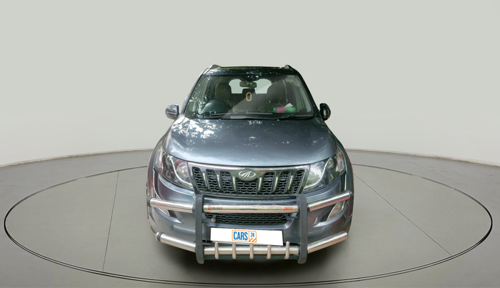 2015 Mahindra XUV500 W10, Diesel, Manual, 1,04,185 km, exterior