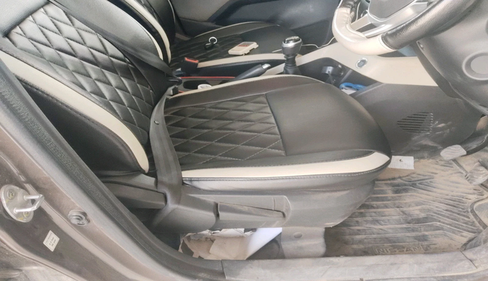 2023 Nissan MAGNITE XV MT, Petrol, Manual, 40,462 km, interior