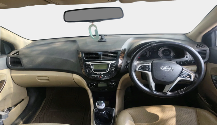 2011 Hyundai Verna FLUIDIC 1.6 VTVT SX, Petrol, Manual, 94,615 km, interior