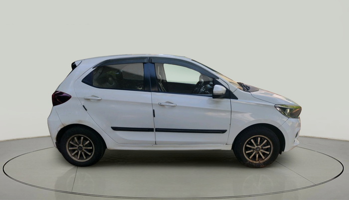 2022 Tata Tiago XZ PETROL, Petrol, Manual, 62,385 km, exterior