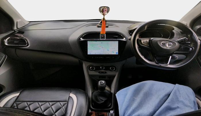 2022 Tata Tiago XZ PETROL, Petrol, Manual, 62,385 km, interior