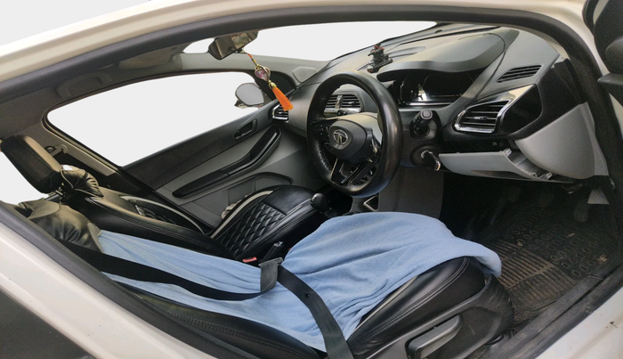 2022 Tata Tiago XZ PETROL, Petrol, Manual, 62,385 km, interior