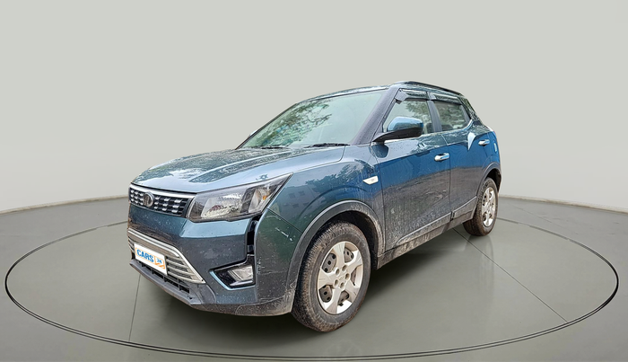 2020 Mahindra XUV300 W6 1.5 Diesel, Diesel, Manual, 83,697 km, exterior