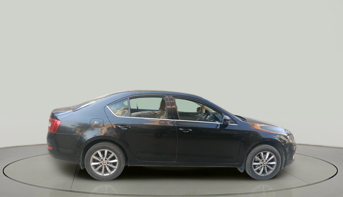 2014 Skoda Octavia AMBITION 2.0 TDI, Diesel, Manual, 80,316 km, exterior