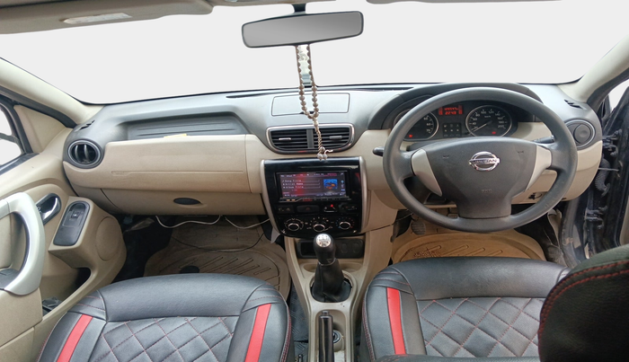 2015 Nissan Terrano XL D PLUS, Diesel, Manual, 1,28,549 km, interior