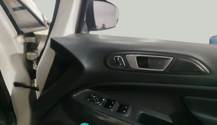 2018 Ford Ecosport TITANIUM 1.5L DIESEL, Diesel, Manual, 1,47,000 km, interior