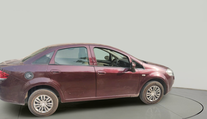 2014 Fiat Linea CLASSIC 1.3 L MULTIJET, Diesel, Manual, 2,21,132 km, exterior