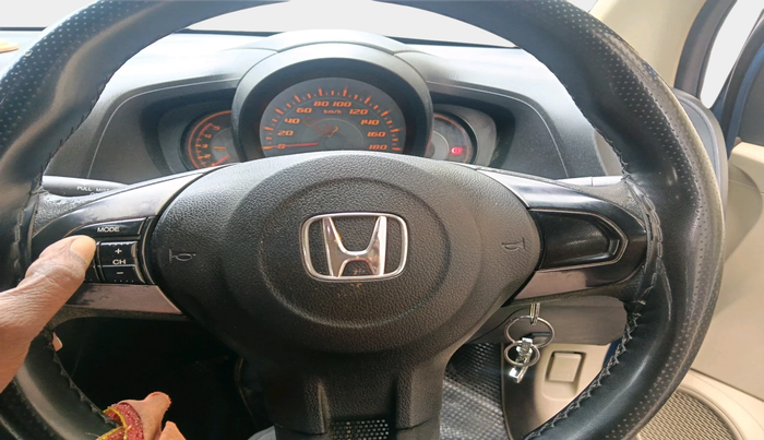 2014 Honda Amaze 1.5L I-DTEC S, Diesel, Manual, 1,46,211 km, interior