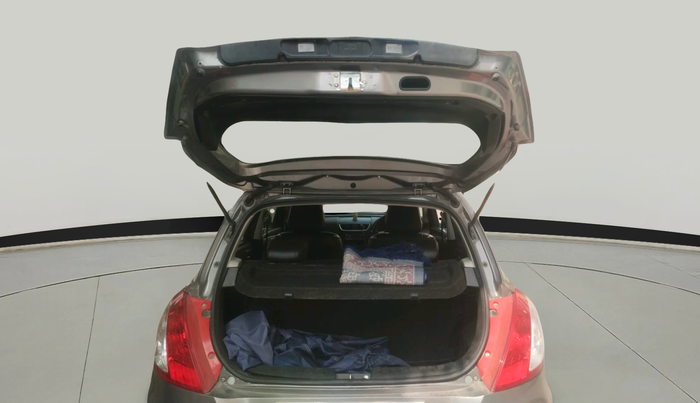 2013 Maruti Swift VXI, Petrol, Manual, 81,873 km, exterior