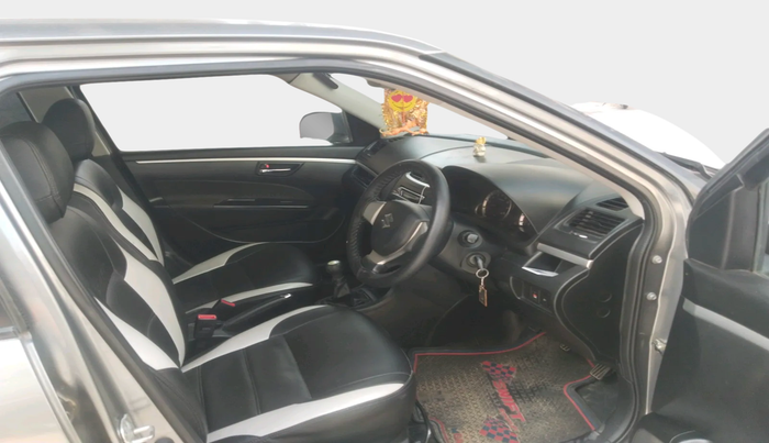 2013 Maruti Swift VXI, Petrol, Manual, 81,873 km, interior