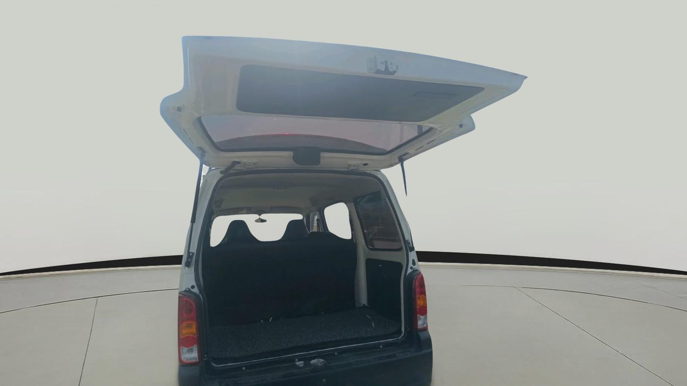 2024 Maruti Eeco 5 STR AC, Petrol, Manual, 26,630 km, exterior
