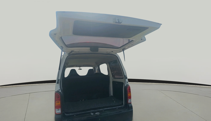 2024 Maruti Eeco 5 STR AC, Petrol, Manual, 26,630 km, exterior