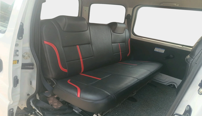 2024 Maruti Eeco 5 STR AC, Petrol, Manual, 26,630 km, interior