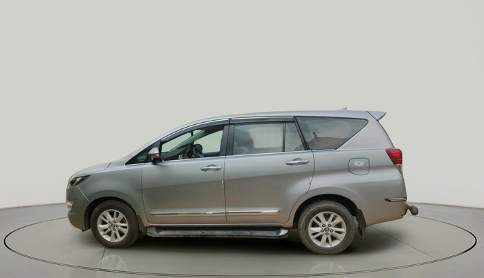 2017 Toyota Innova Crysta 2.4 VX 8 STR, Diesel, Manual, 1,31,486 km, exterior