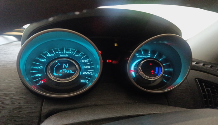 2019 Mahindra XUV500 W7, Diesel, Manual, 97,265 km, interior
