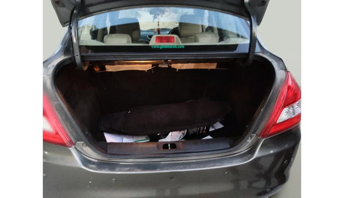 2015 Maruti Swift Dzire ZXI, Petrol, Manual, 1,28,857 km, exterior