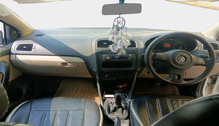 2011 Volkswagen Polo TRENDLINE 1.2L DIESEL, Diesel, Manual, 1,24,603 km, interior