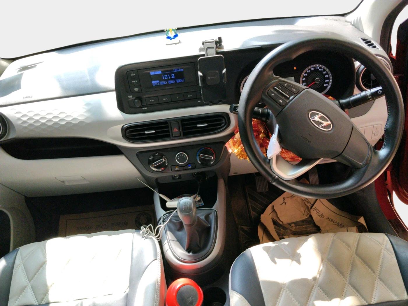 2021 Hyundai GRAND I10 NIOS MAGNA 1.2 KAPPA VTVT, Petrol, Manual, 8,707 km, interior