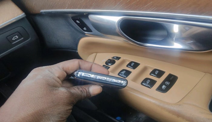 2019 Volvo XC 90 D5 Inscription, Diesel, Automatic, 1,32,324 km, interior