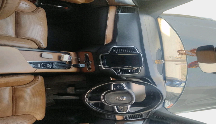 2019 Volvo XC 90 D5 Inscription, Diesel, Automatic, 1,32,324 km, interior