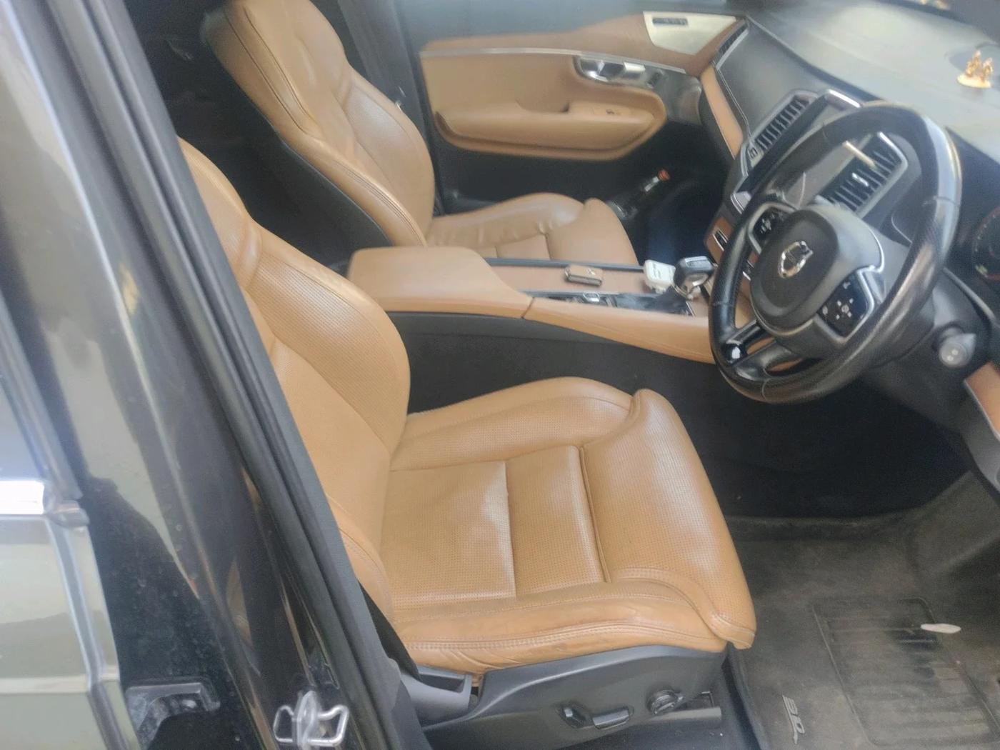 2019 Volvo XC 90 D5 Inscription, Diesel, Automatic, 1,32,324 km, interior