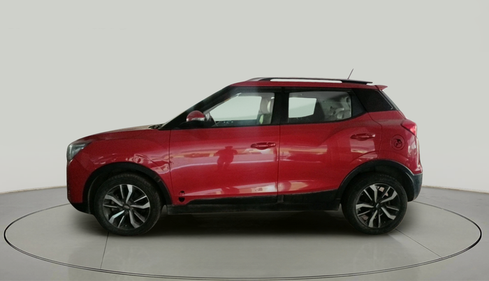 2019 Mahindra XUV300 W8 (O) 1.2 PETROL, Petrol, Manual, 63,796 km, exterior