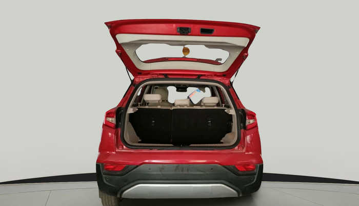 2019 Mahindra XUV300 W8 (O) 1.2 PETROL, Petrol, Manual, 63,796 km, exterior