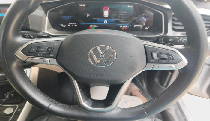 2024 Volkswagen VIRTUS TOPLINE TSI 1.0 AT, Petrol, Automatic, 20,180 km, interior