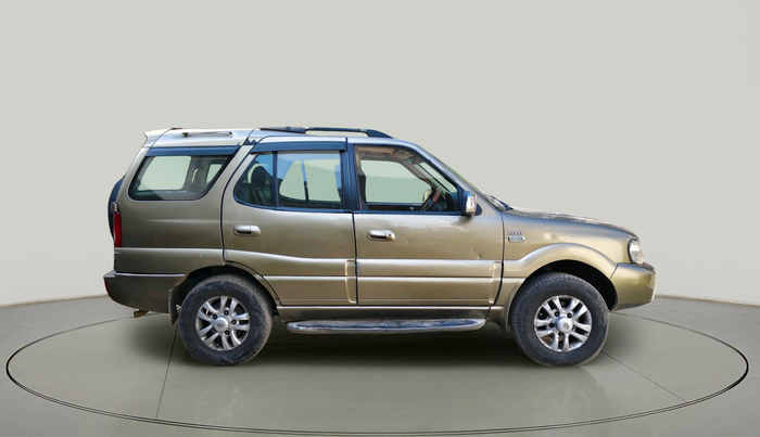 2010 Tata Safari 4X2 VX DICOR, Diesel, Manual, 1,35,335 km, exterior