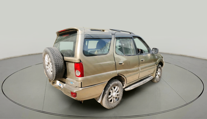 2010 Tata Safari 4X2 VX DICOR, Diesel, Manual, 1,35,335 km, exterior