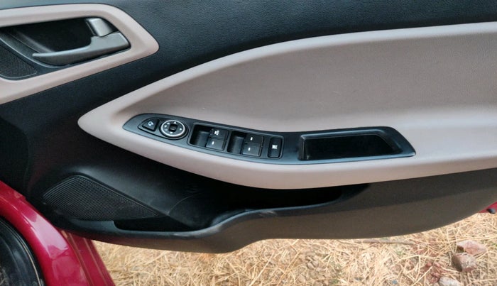 2015 Hyundai Elite i20 ASTA 1.4 CRDI, Diesel, Manual, 1,17,211 km, interior