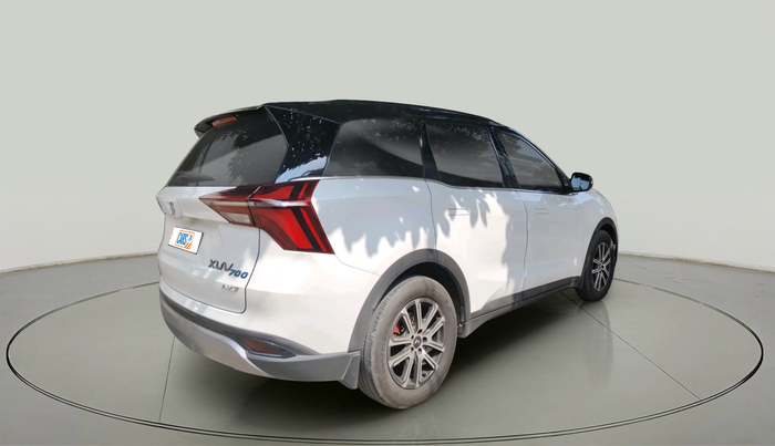 2023 Mahindra XUV700 AX 7 D AT 7 STR, Diesel, Automatic, 80,438 km, exterior