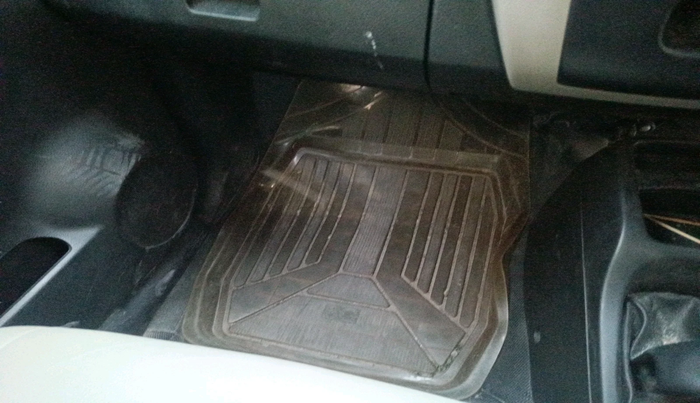 2015 Maruti Wagon R 1.0 VXI, Petrol, Manual, 51,694 km, interior