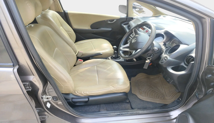 2012 Honda Jazz 1.2 L I-VTEC SELECT, Petrol, Manual, 77,288 km, interior
