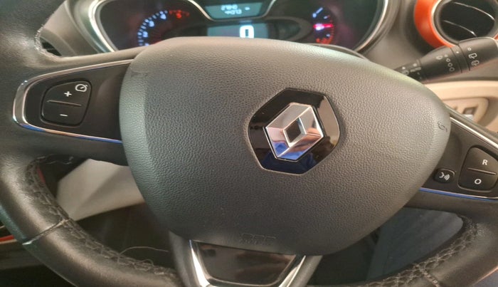 2019 Renault Captur PLATINE DIESEL DUAL TONE, Diesel, Manual, 27,840 km, interior