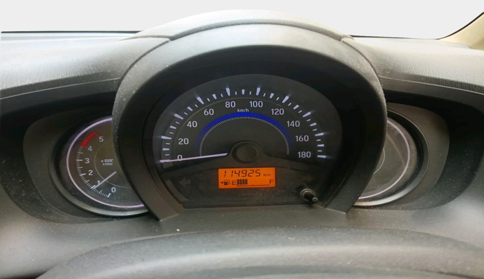 2014 Honda Amaze 1.5L I-DTEC S, Diesel, Manual, 1,14,925 km, interior