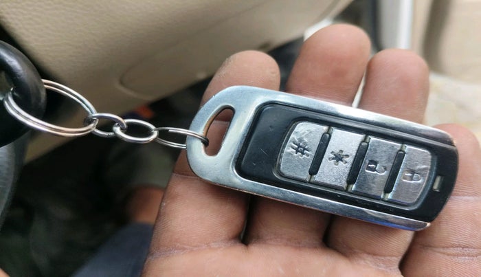 2017 Hyundai Eon MAGNA +, Petrol, Manual, 95,000 km, interior