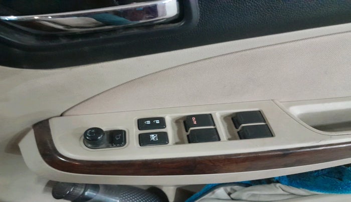 2017 Maruti Dzire ZXI PLUS AMT, Petrol, Automatic, 53,010 km, interior