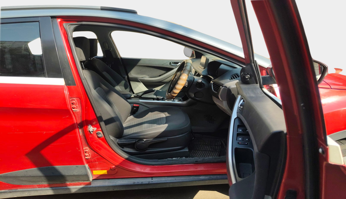 2018 Tata NEXON XZA PLUS PETROL DUAL TONE, Petrol, Automatic, 37,580 km, interior