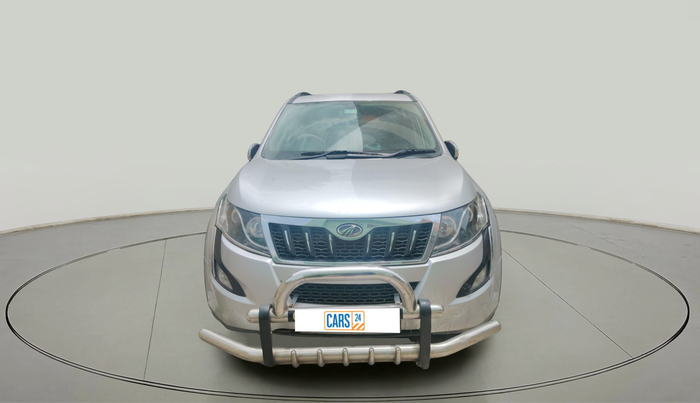 2015 Mahindra XUV500 W8, Diesel, Manual, 1,04,987 km, exterior