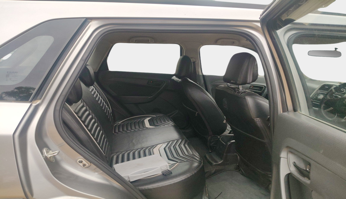 2017 Maruti Vitara Brezza VDI (O), Diesel, Manual, 1,60,864 km, interior