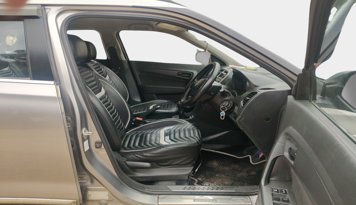 2017 Maruti Vitara Brezza VDI (O), Diesel, Manual, 1,60,864 km, interior
