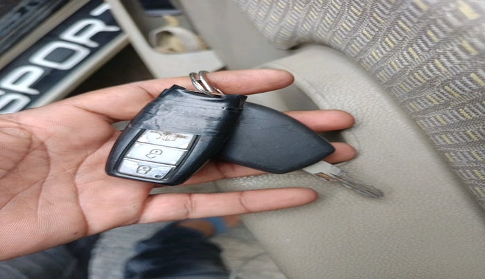 2011 Mahindra Verito 1.5 D4 BS III, Diesel, Manual, 1,51,629 km, interior