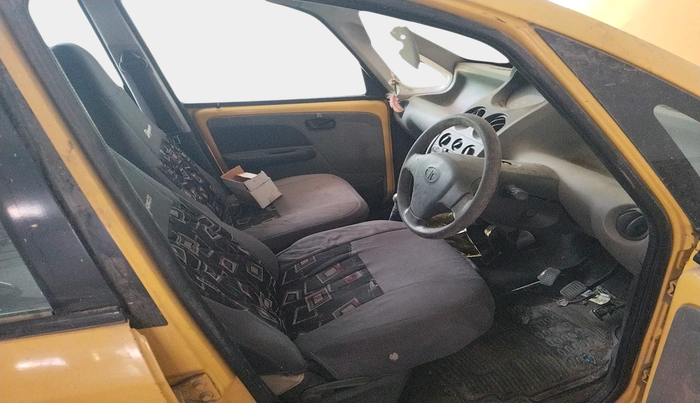 2010 Tata Nano LX, Petrol, Manual, 1,00,000 km, interior