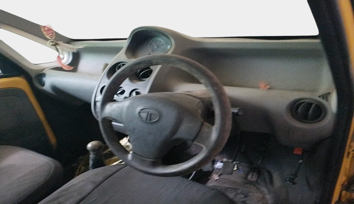 2010 Tata Nano LX, Petrol, Manual, 1,00,000 km, interior