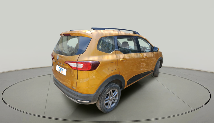 2020 Renault TRIBER RXZ, Petrol, Manual, 1,21,873 km, exterior