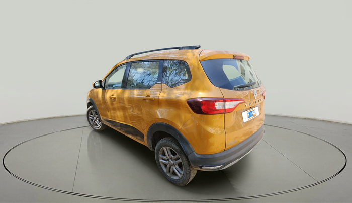 2020 Renault TRIBER RXZ, Petrol, Manual, 1,21,873 km, exterior