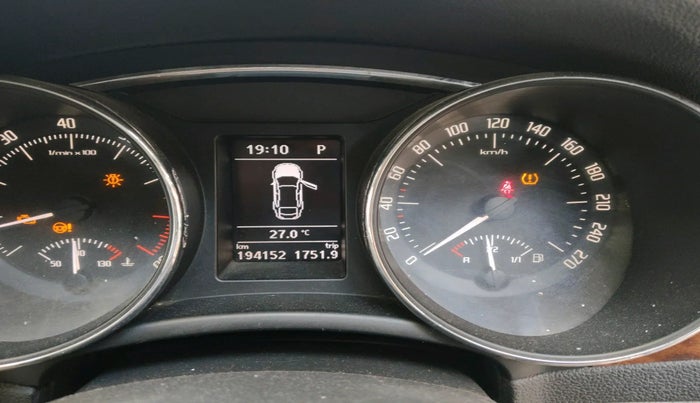 2015 Skoda Superb ELEGANCE 1.8 TSI AT, Petrol, Automatic, 1,94,152 km, interior