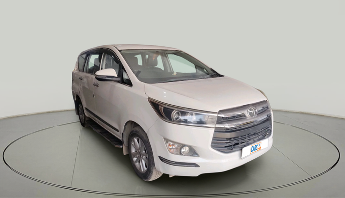 2017 Toyota Innova Crysta 2.4 VX 8 STR, Diesel, Manual, 2,00,204 km, exterior
