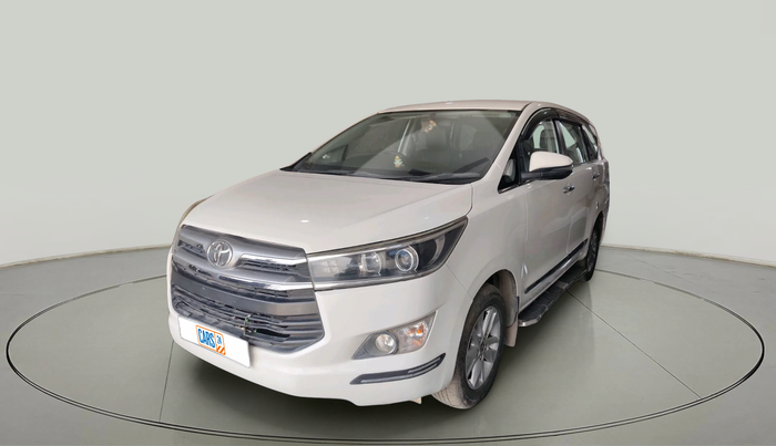 2017 Toyota Innova Crysta 2.4 VX 8 STR, Diesel, Manual, 2,00,204 km, exterior
